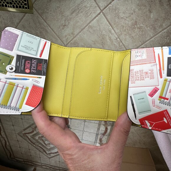 KATE SPADE PAGE TURNER CARD CASE TRIFOLD WALLET:NWT CREAM/MULTI - Picture 6 of 13